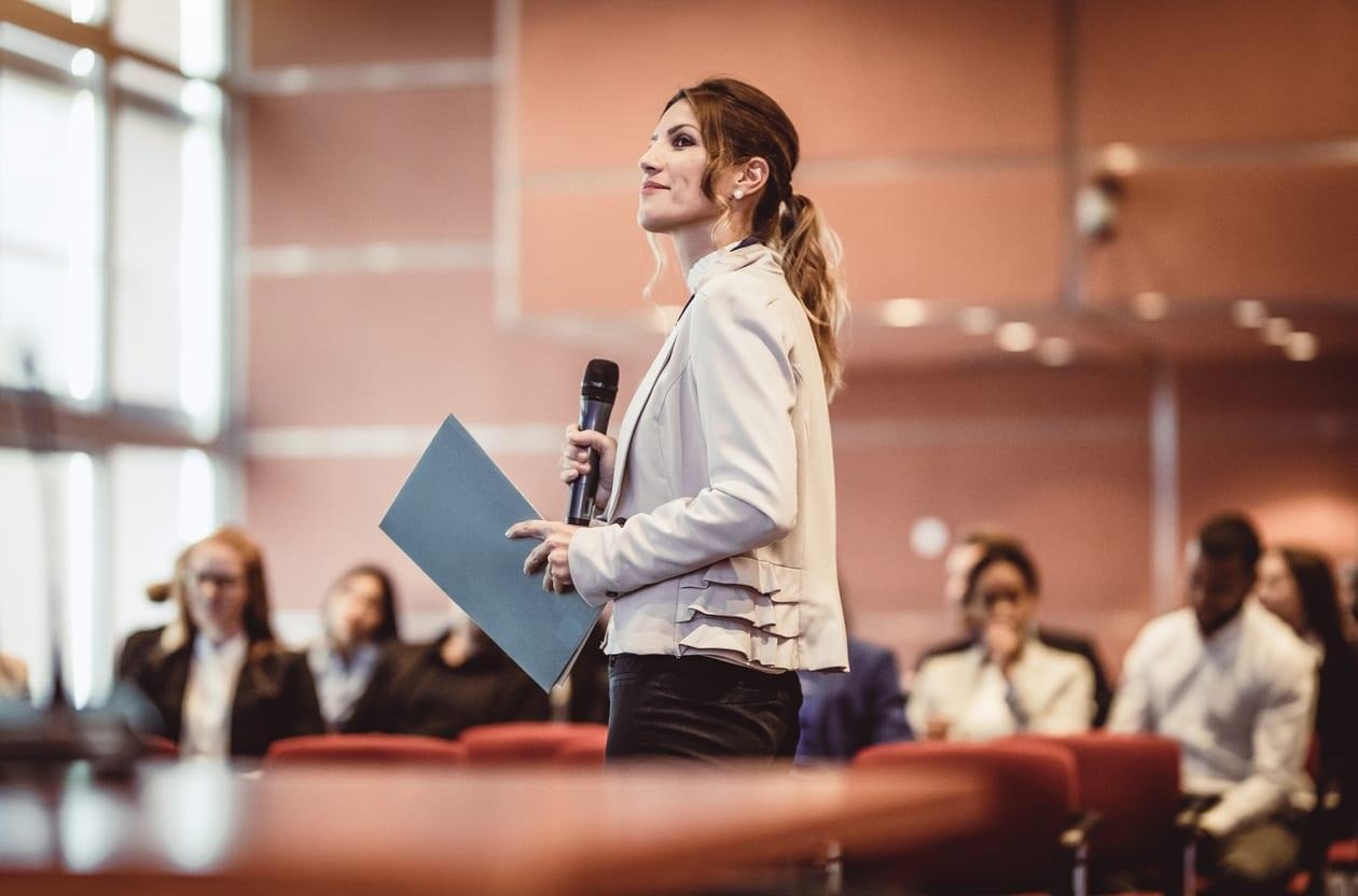 Apa Itu Public Speaking dan Kenapa Penting